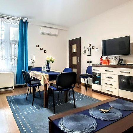 Gaj Apartment - Air Condition, Free Parking Krasków Eksteriør bilde