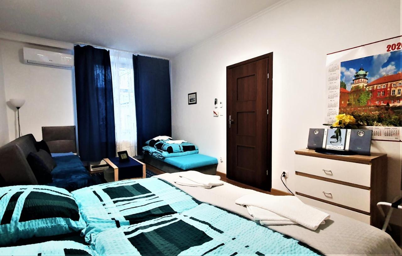 Gaj Apartment - Air Condition, Free Parking Krasków Eksteriør bilde