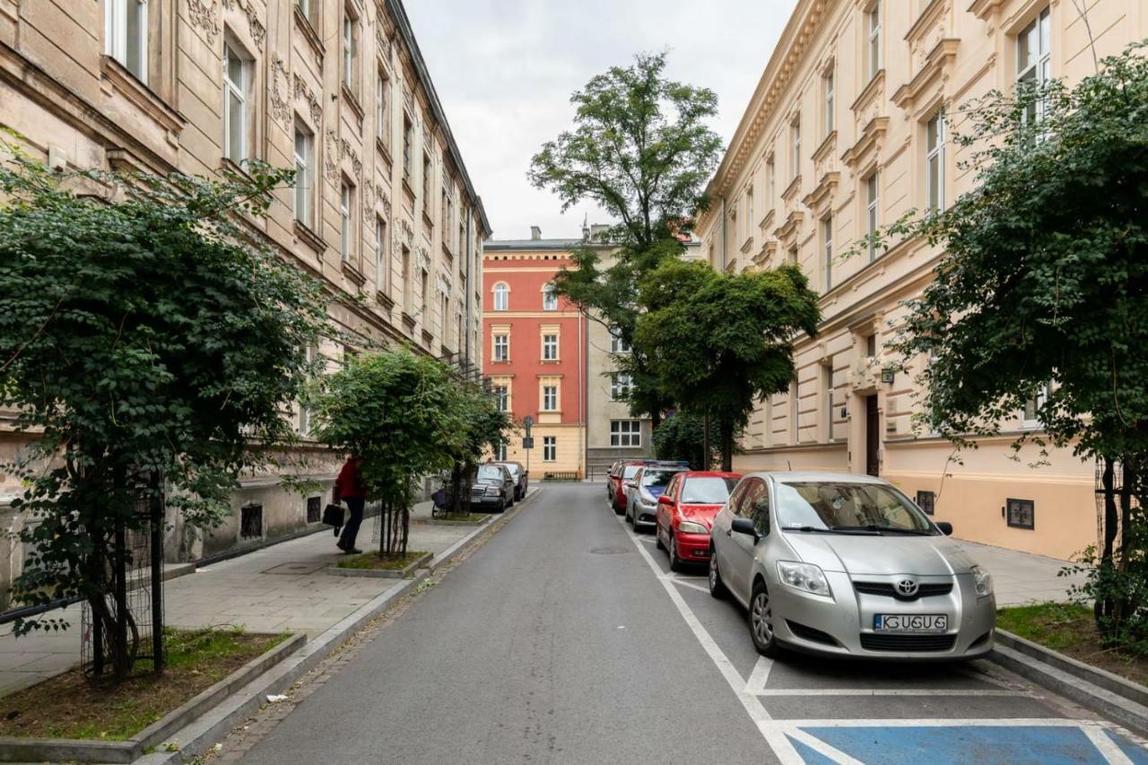 Gaj Apartment - Air Condition, Free Parking Krasków Eksteriør bilde